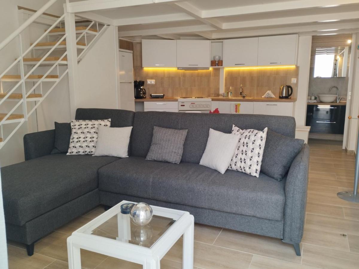 Center Loft *